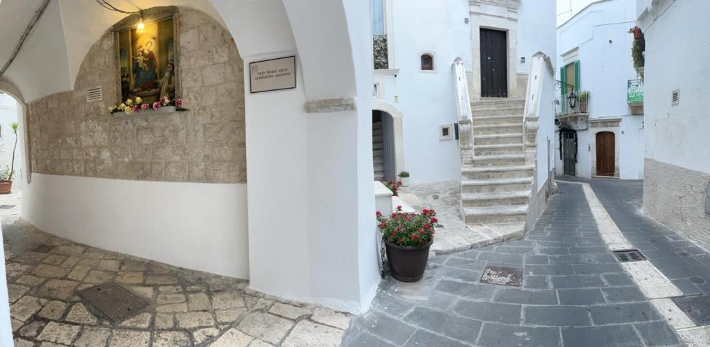 Casa Lari Lägenhet Martina Franca Exteriör bild